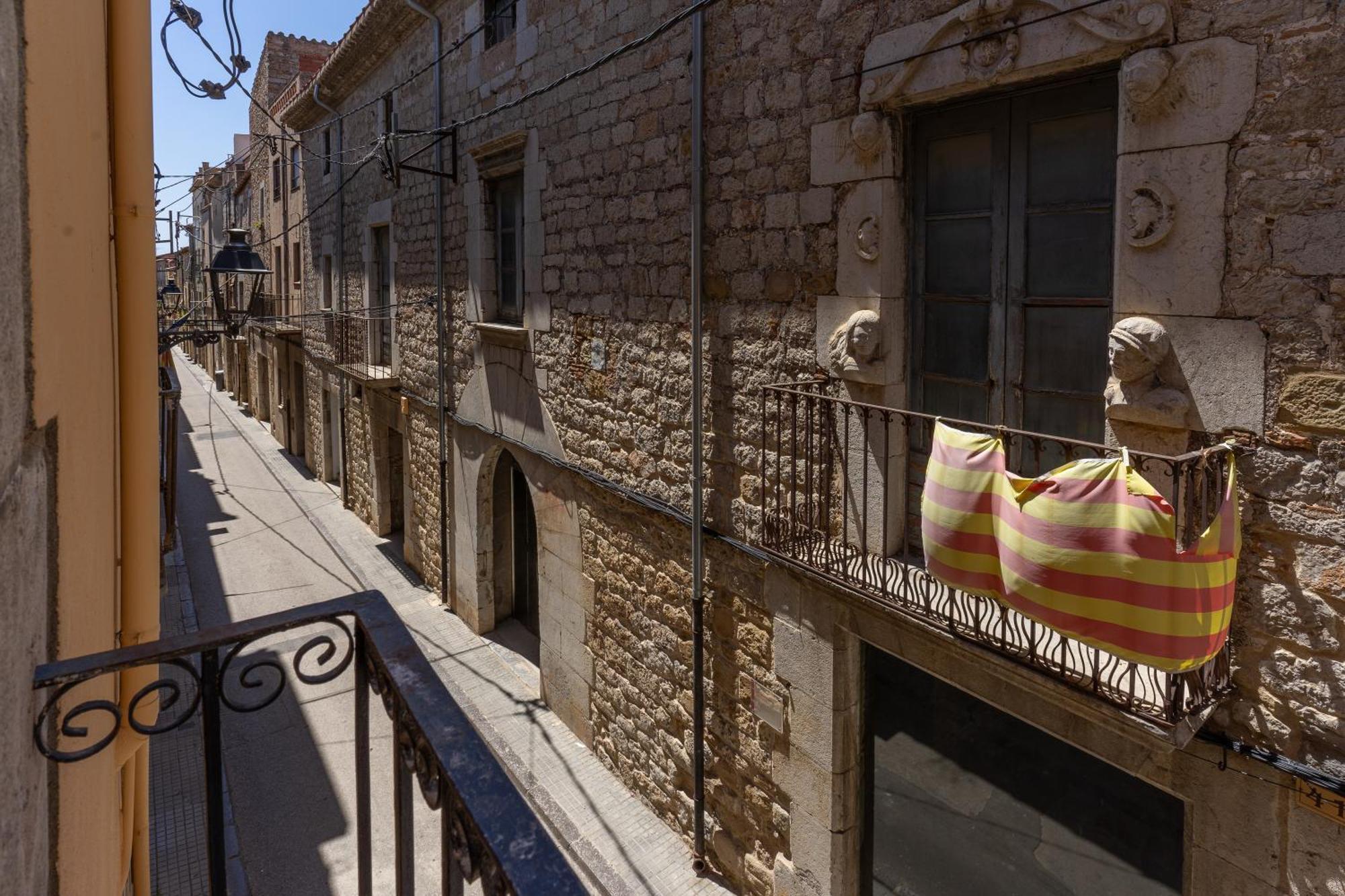 Empordanna, Apartamento Con Encanto En El Corazon Del Emporda Torroella de Montgrí Eksteriør bilde