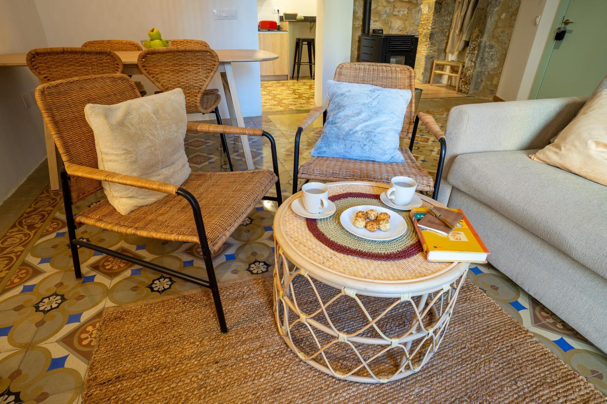 Empordanna, Apartamento Con Encanto En El Corazon Del Emporda Torroella de Montgrí Eksteriør bilde
